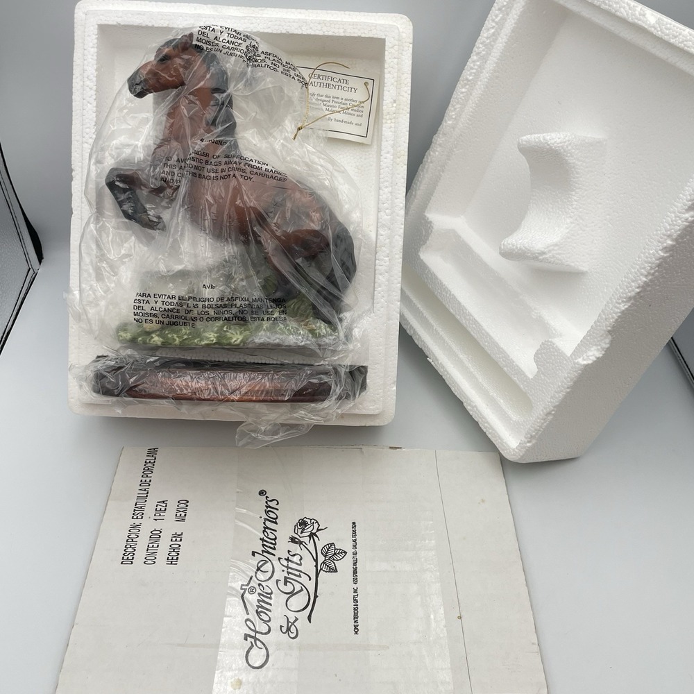 Vintage‎ 1997 Home Interiors Masterpiece Porcelain The Champion Horse Figurine